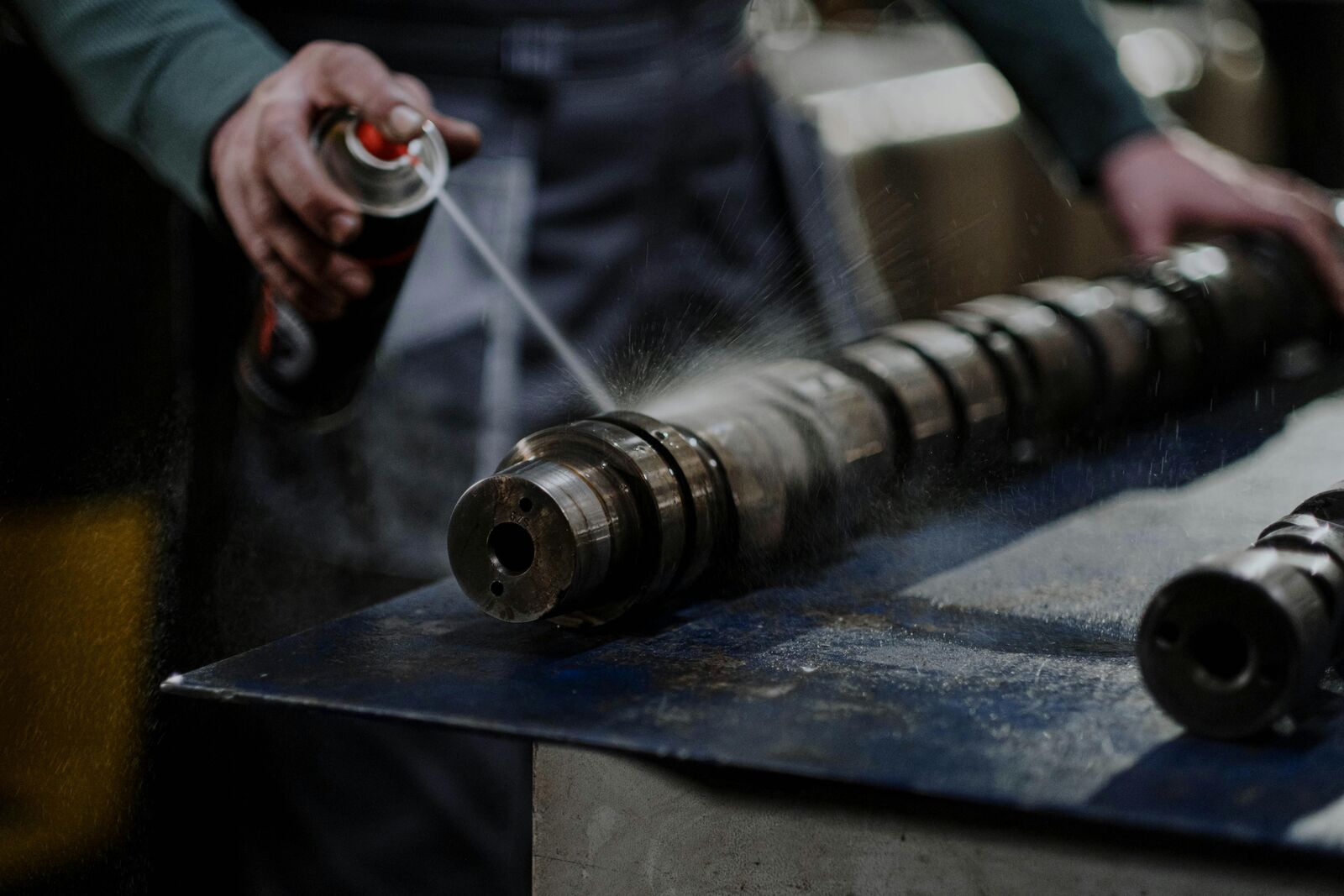 Finishing process on machined parts